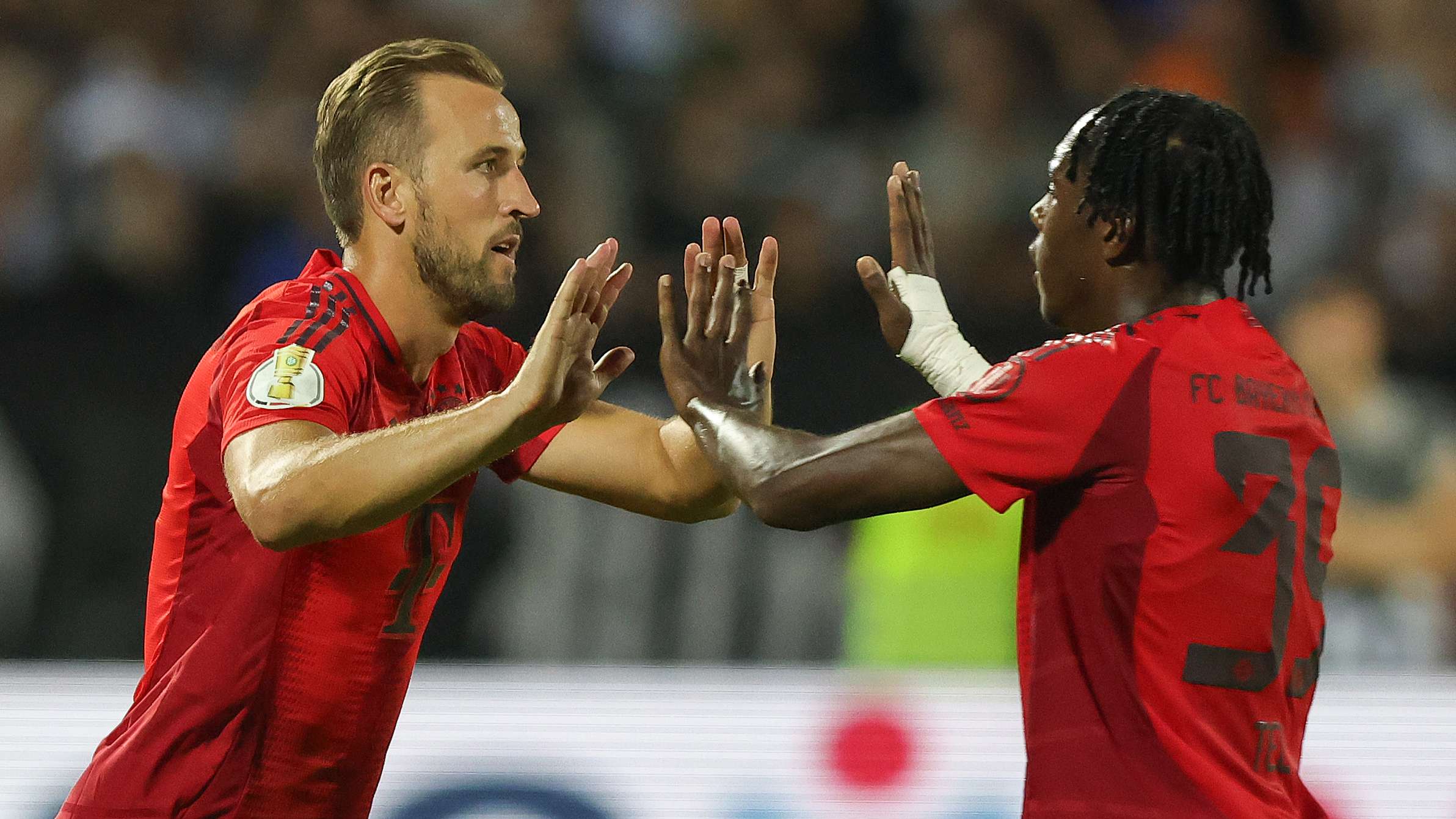 他强调整个 他强调整个