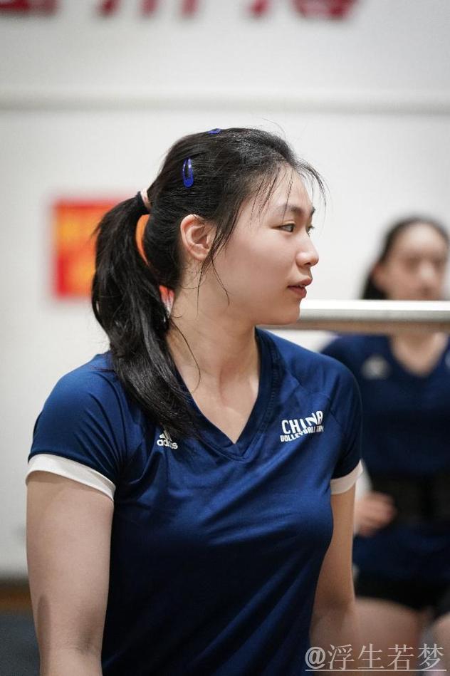 惠欣冉:超越对手 超越自我 惠欣冉:超越对手 超越自我